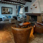 Olimagio Farm With Animals And 25m Pool, At Cycling Distance *