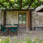 Landsted Olimagio Farm With Animals And 25m Pool, At Cycling Distance *