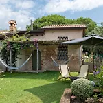 Landsted Olimagio Farm With Animals And 25m Pool, At Cycling Distance *