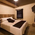 Olimagio Farm With Animals And 25m Pool, At Cycling Distance Landsted *