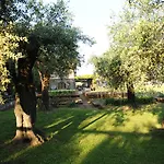 Landsted Olimagio Farm With Animals And 25m Pool, At Cycling Distance *