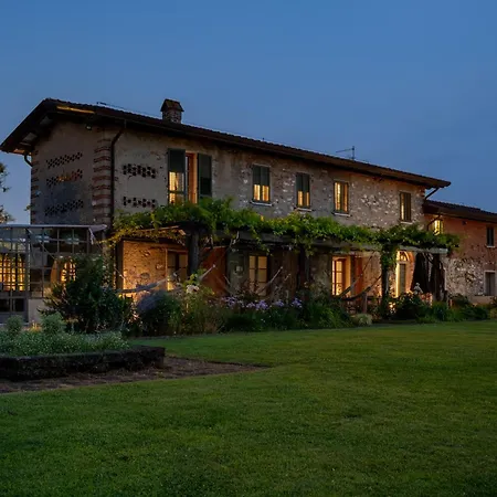 Olimagio Farm With Animals And 25m Pool, At Cycling Distance * Pietrasanta