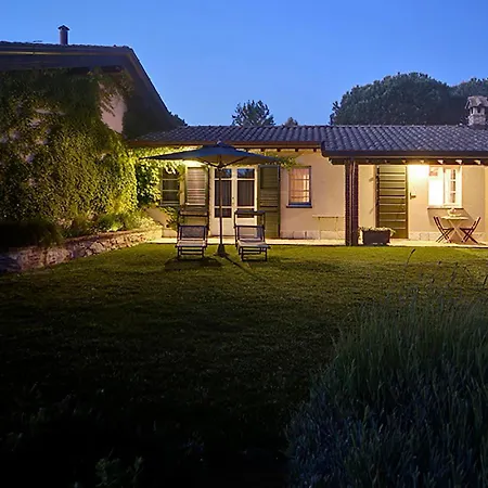 Olimagio Farm With Animals And 25m Pool, At Cycling Distance *